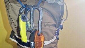 noz_w_gory_turystyczny_biwak_mora_petzl_ratowniczy_bushcraft_4