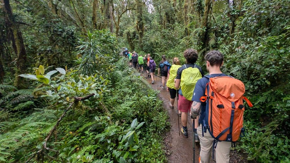 sprzet na kilimandzaro plecak podreczny