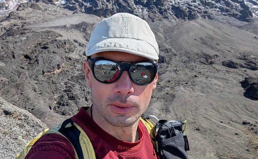 sprzet na kilimandzaro bielizna czapka okulary