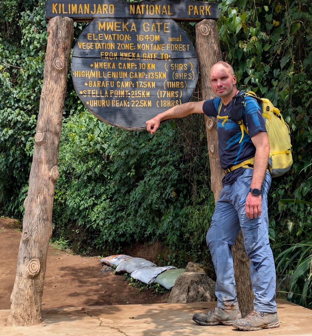 sprzet na kilimandzaro buty wysokie i niskie