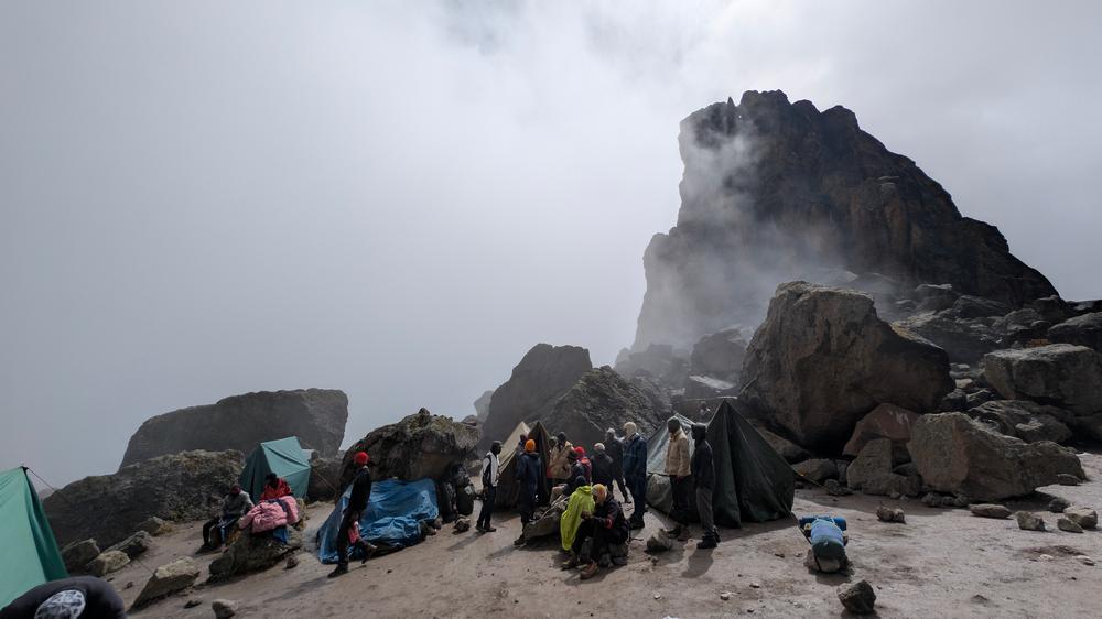 wyprawa kilimandzaro przewodnik droga machame